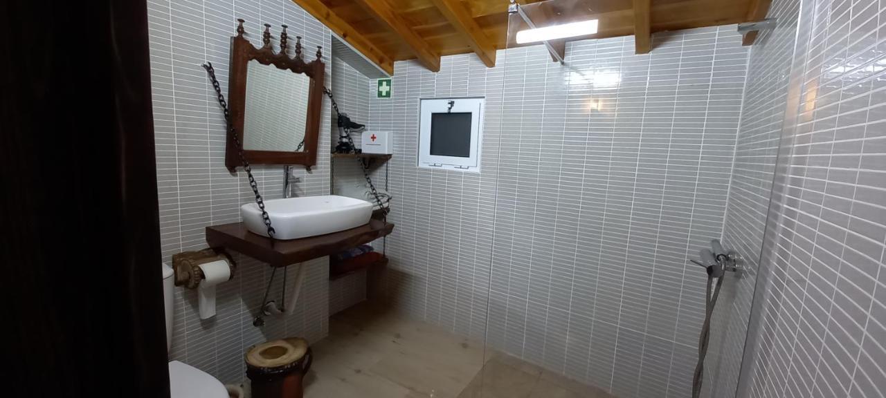 Casa Da Bisa - Santa Maria - Acores Santa Bárbara 外观 照片